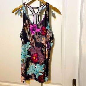 Calia floral tank 1X EUC